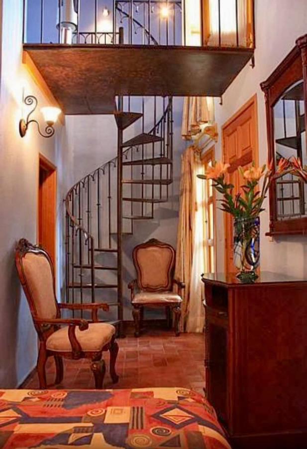 Hotel Antigua Casa De Piedra 산미겔데아옌데 외부 사진