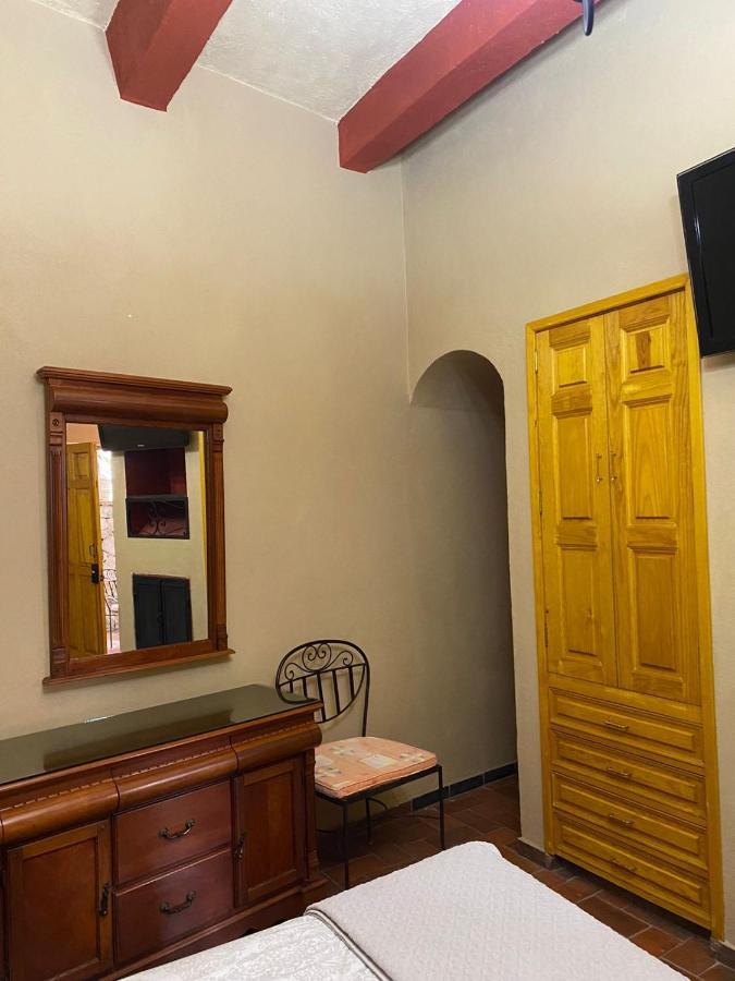 Hotel Antigua Casa De Piedra 산미겔데아옌데 외부 사진
