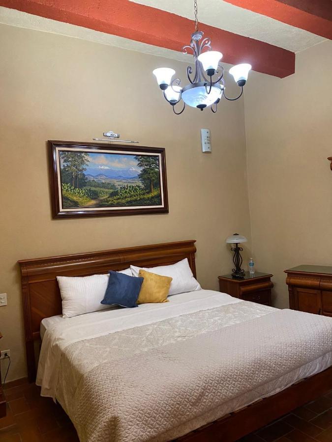 Hotel Antigua Casa De Piedra 산미겔데아옌데 외부 사진